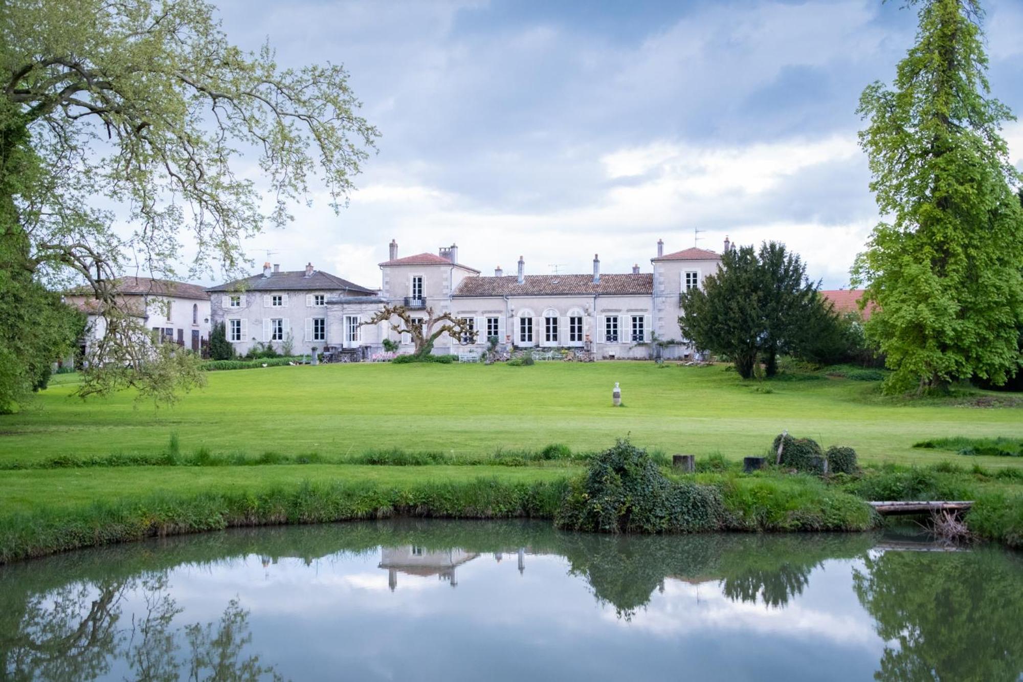 Chateau De Choloy 外观 照片